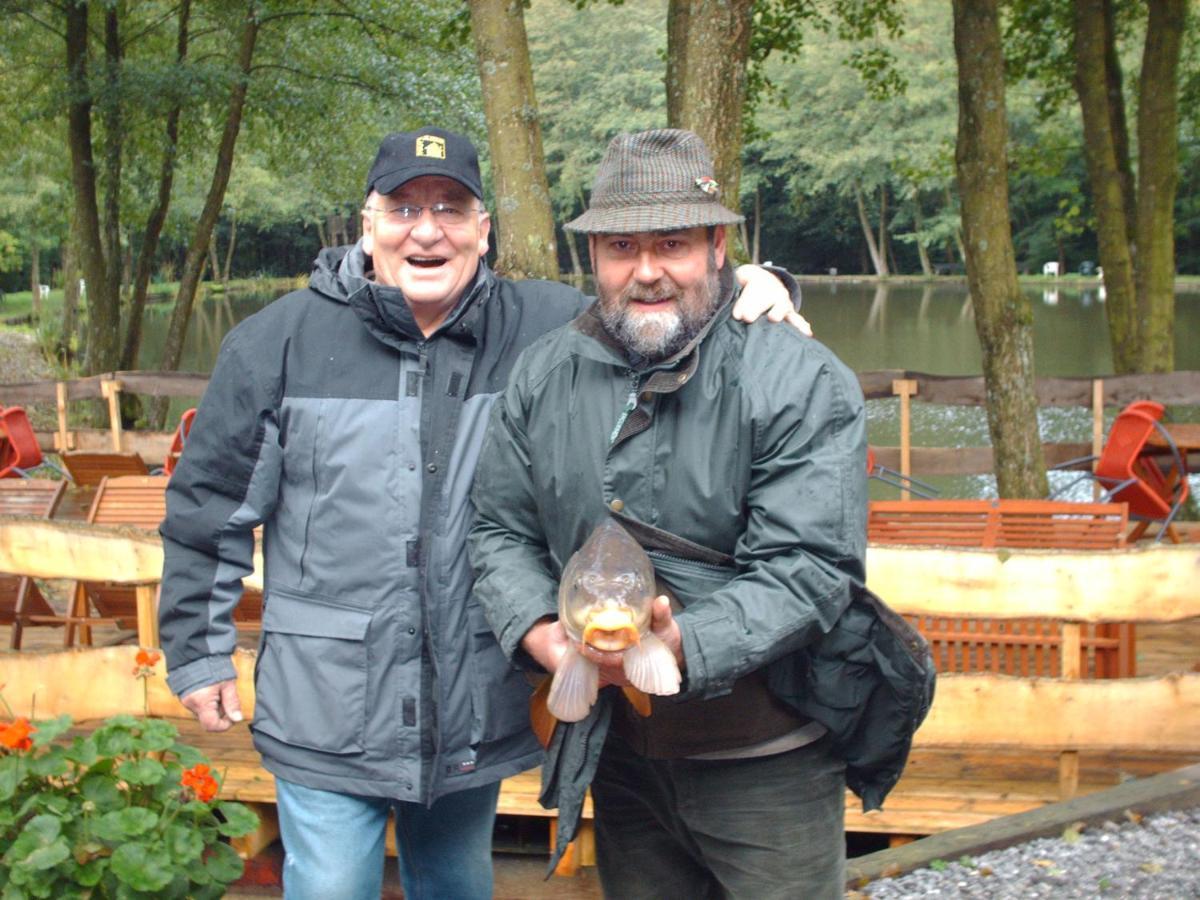 Le Gite De Illian Saint-Michel (Aisne) Exterior foto